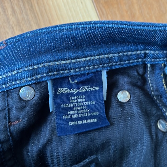 Fidelity Denim. Size 28 - Picture 10 of 12